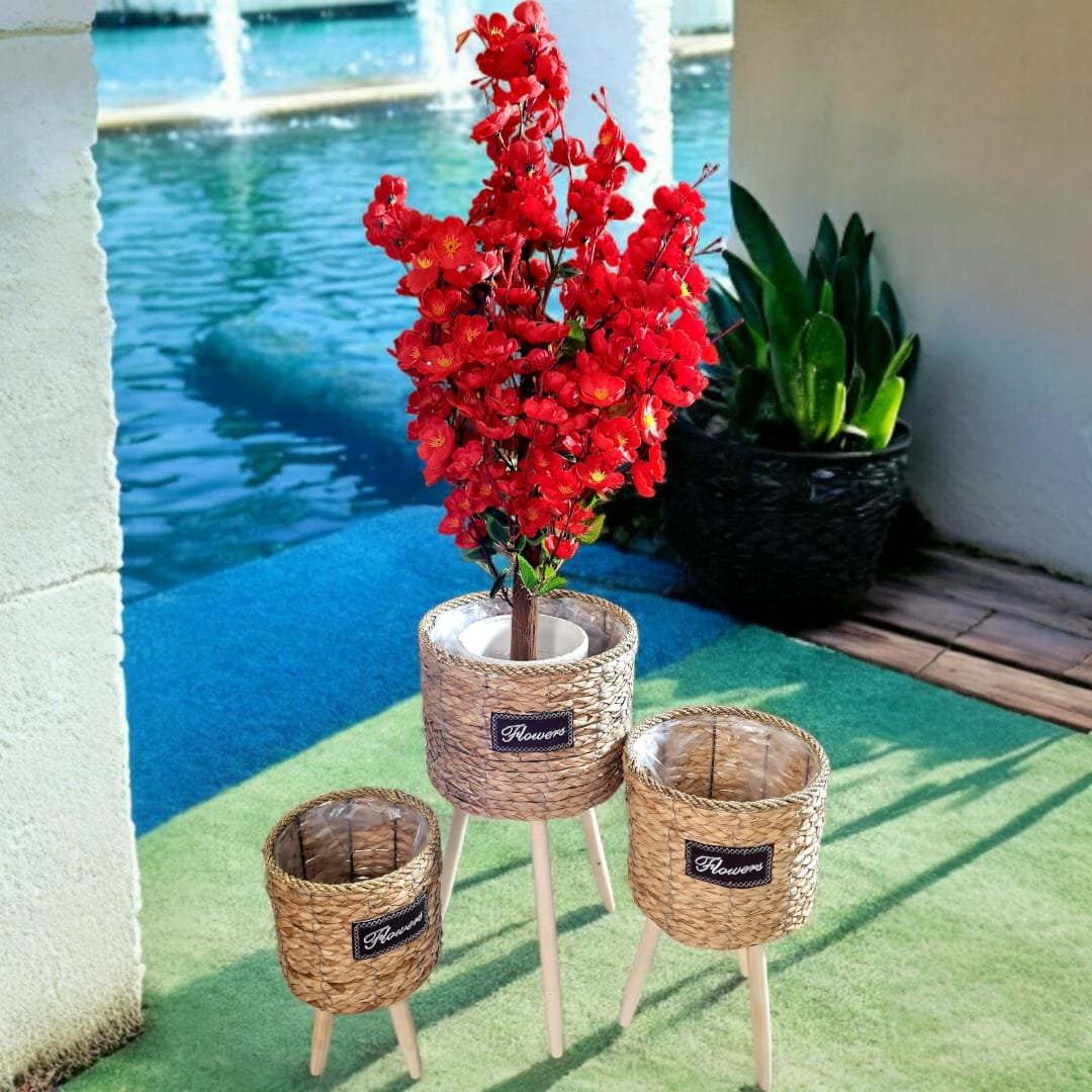 Woven Charm Flower Stand