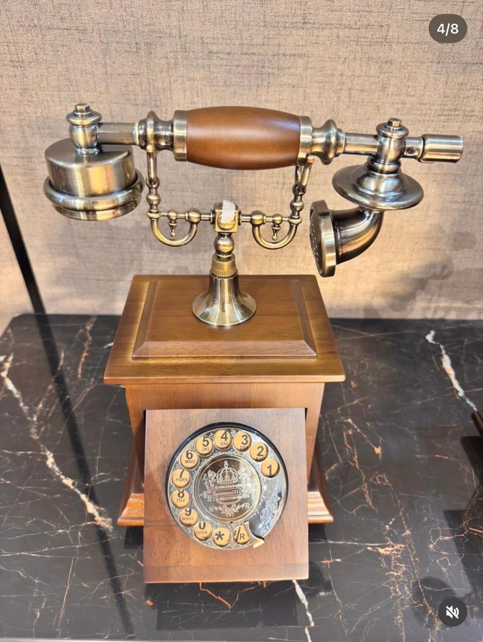 Vintage-Rotary-Telephone-Design-4