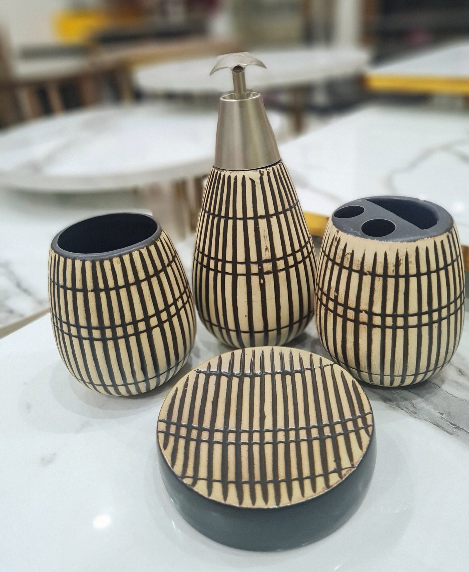 Ceramic-Bath-Set-P3950-Q1-CBLK-KGC48-scaled-1.jpg 4 Pc Bath Set - Image 1