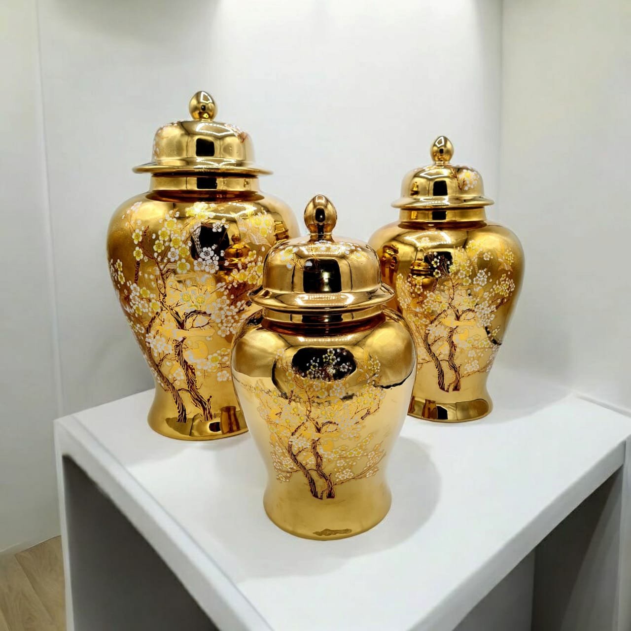 Imperial-Floral-Gold-Urns-G.jpeg Imperial Floral Gold Urns - Image 1