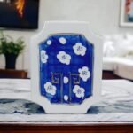 White Gilded Porcelain Flat Flask Vase - Image 2