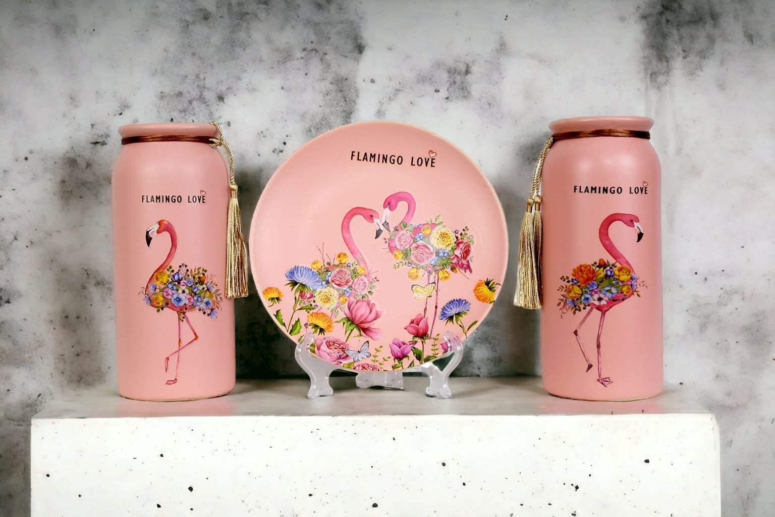 Flamingo Love Ceramic Vase & Plate Set - Image 1