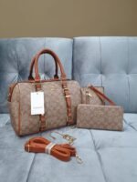 Ladies Duffle Bag Set of Three - Image 4